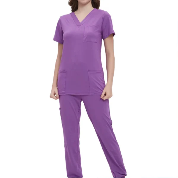 Uniforme Cuello V Lila